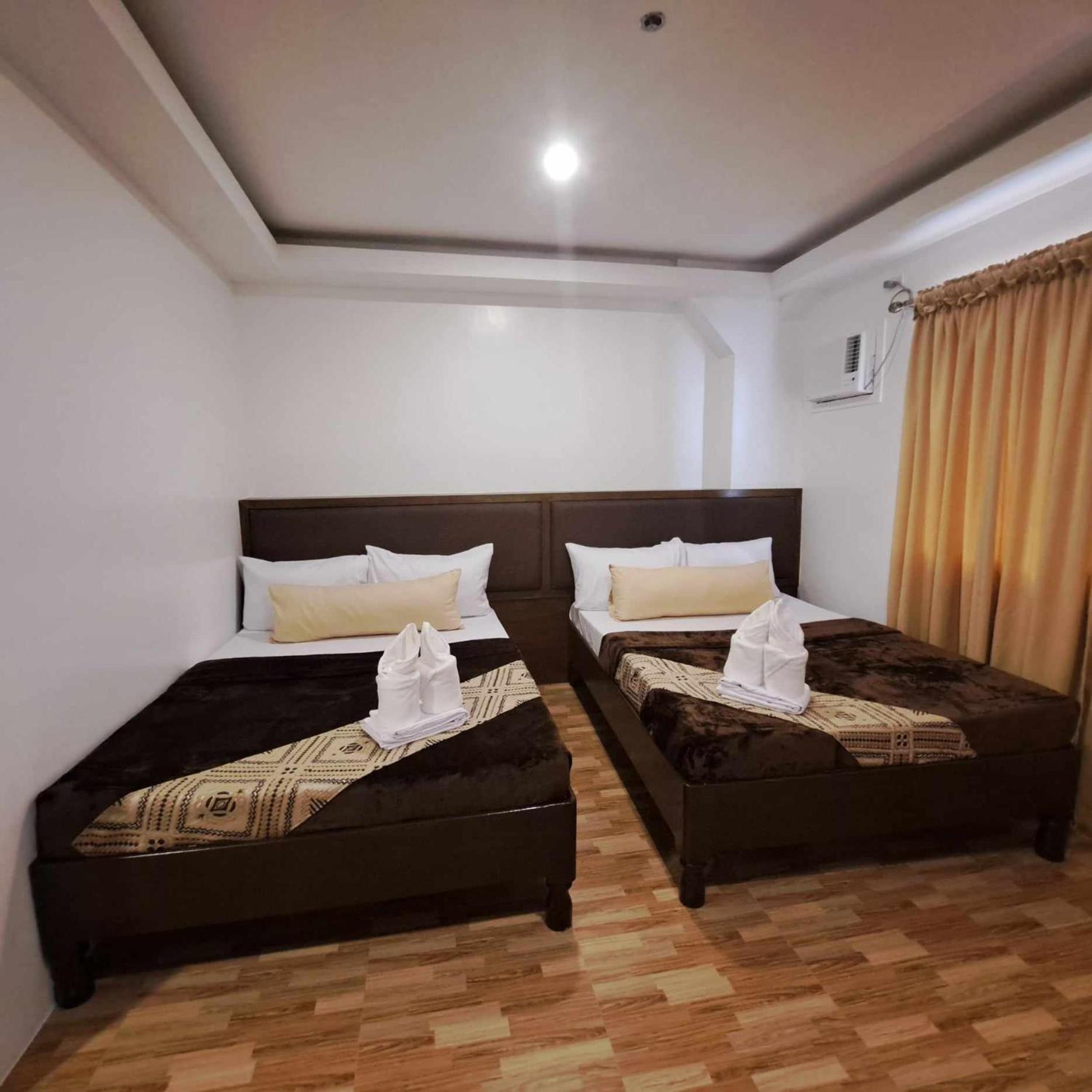 OYO 696 Jurias Garden Hotel El Nido Exterior foto