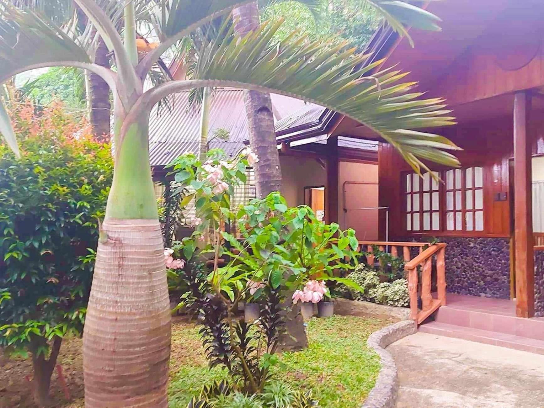 OYO 696 Jurias Garden Hotel El Nido Exterior foto